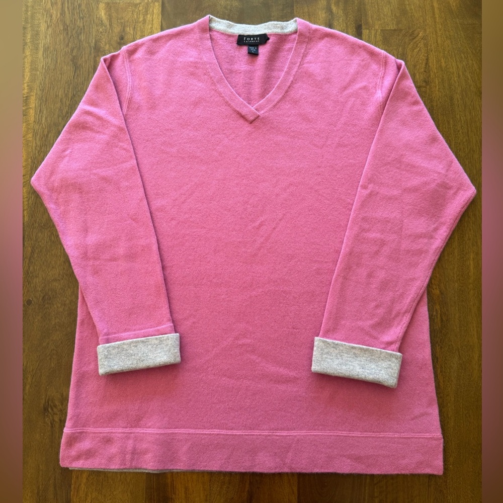 Forte Cashmere long sleeve V neck pink sweater women’s‎ L